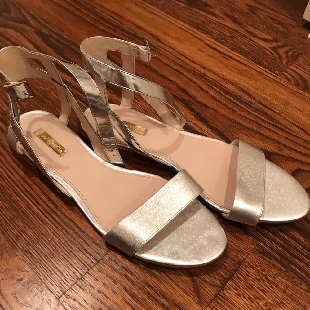 Louise et cie metallic silver sandals size 10M/42